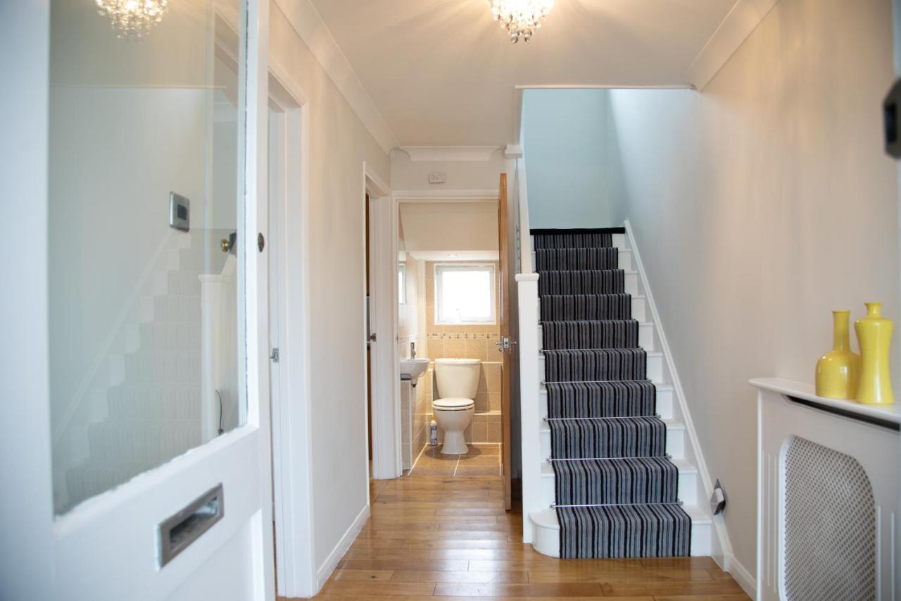 Central Ashford Stay - Contractors & Families Welcome - Free Parking Kültér fotó